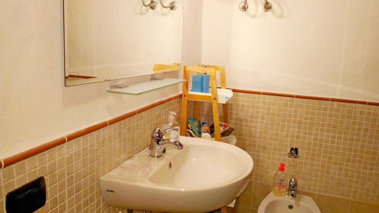 Oldtown Romantic Apartment Cagliari Eksteriør billede